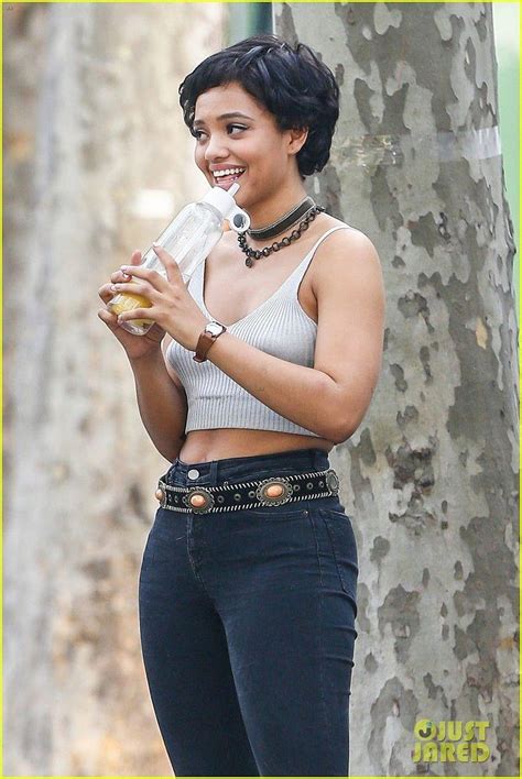 kiersey clemons sexy pics|Kiersey Clemons Photos, Images and Pictures